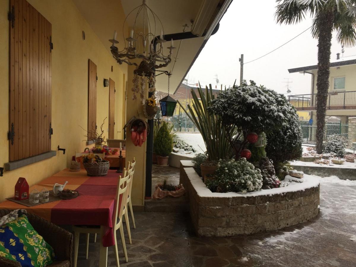 B&B Da Giusy Corte Franca Exterior foto