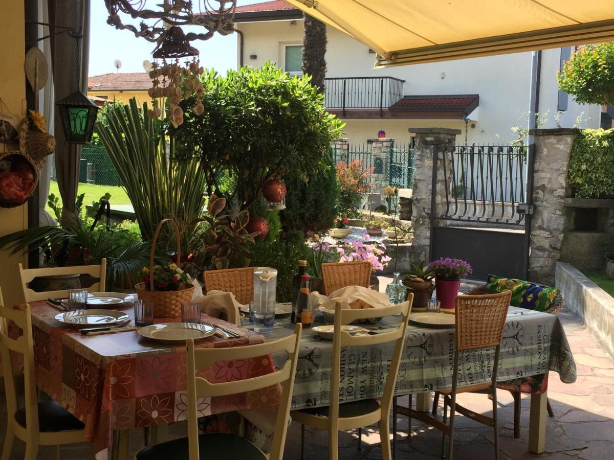 B&B Da Giusy Corte Franca Exterior foto